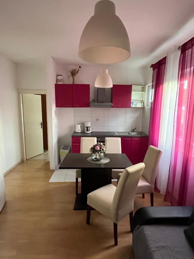 Apartment Ruzica Sukošan Exterior foto