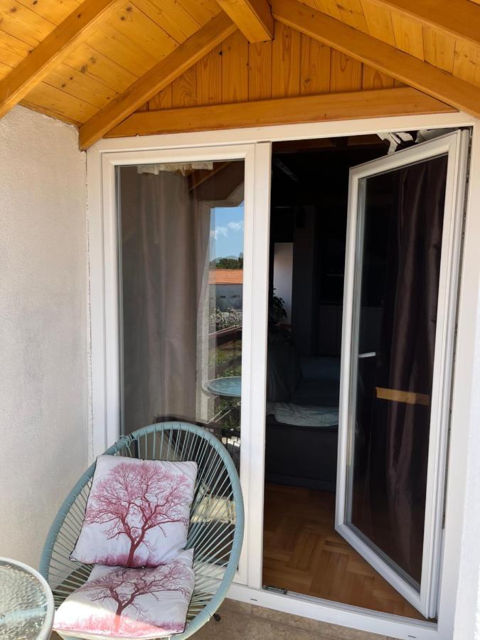 Apartment Ruzica Sukošan Exterior foto