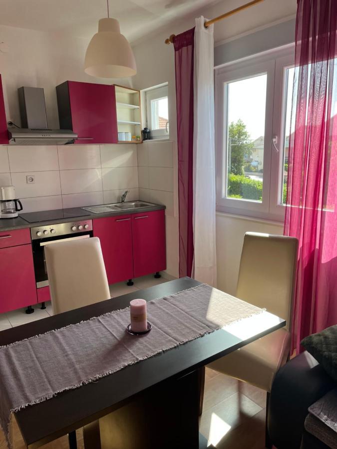 Apartment Ruzica Sukošan Exterior foto